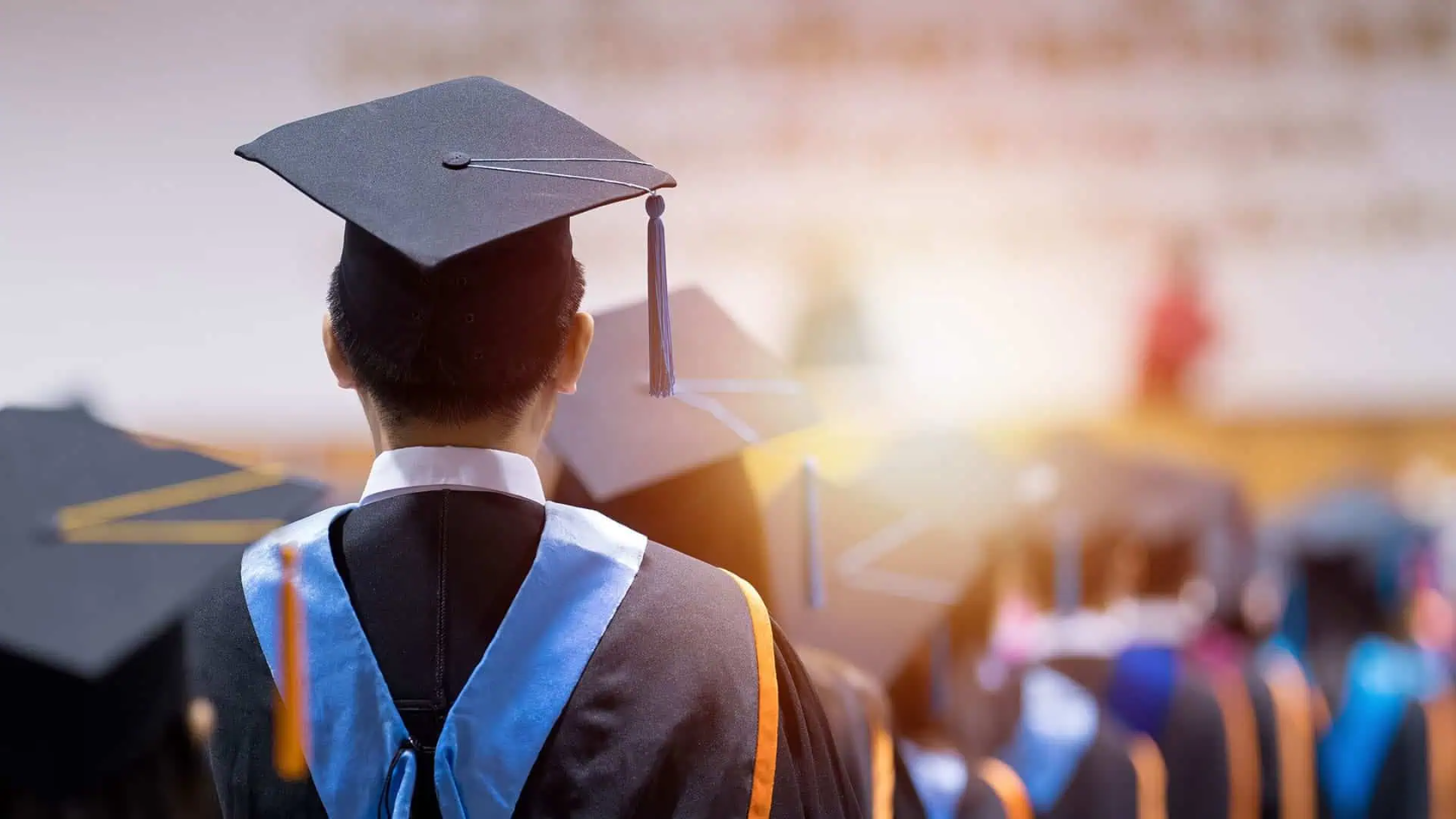 Terkuak! 9 Jurus Jitu Raih Beasiswa di Universitas Swasta Indonesia, Bukan Cuma Impian Lagi!