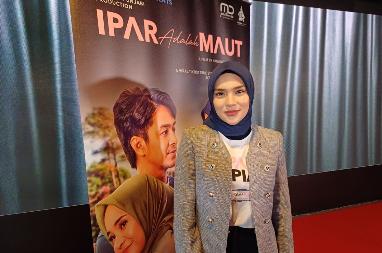 Ulasan Film Ipar Adalah Maut